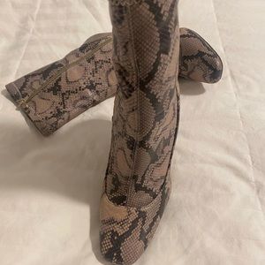 SNAKE PRINT BOOTIES